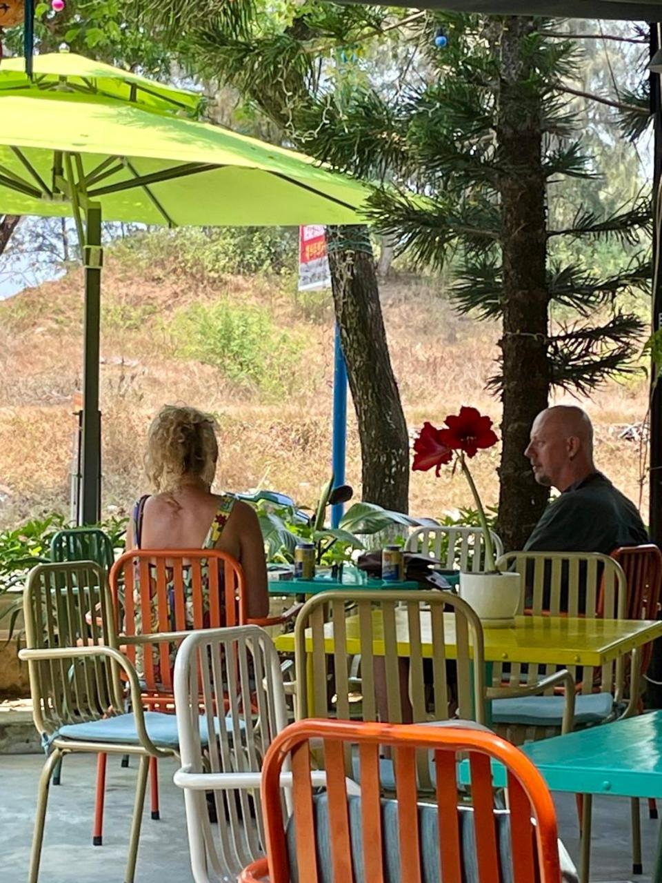 Pearl Beach Homestay Хойан Экстерьер фото